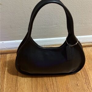 Vintage Coach Ergo 9027 Black